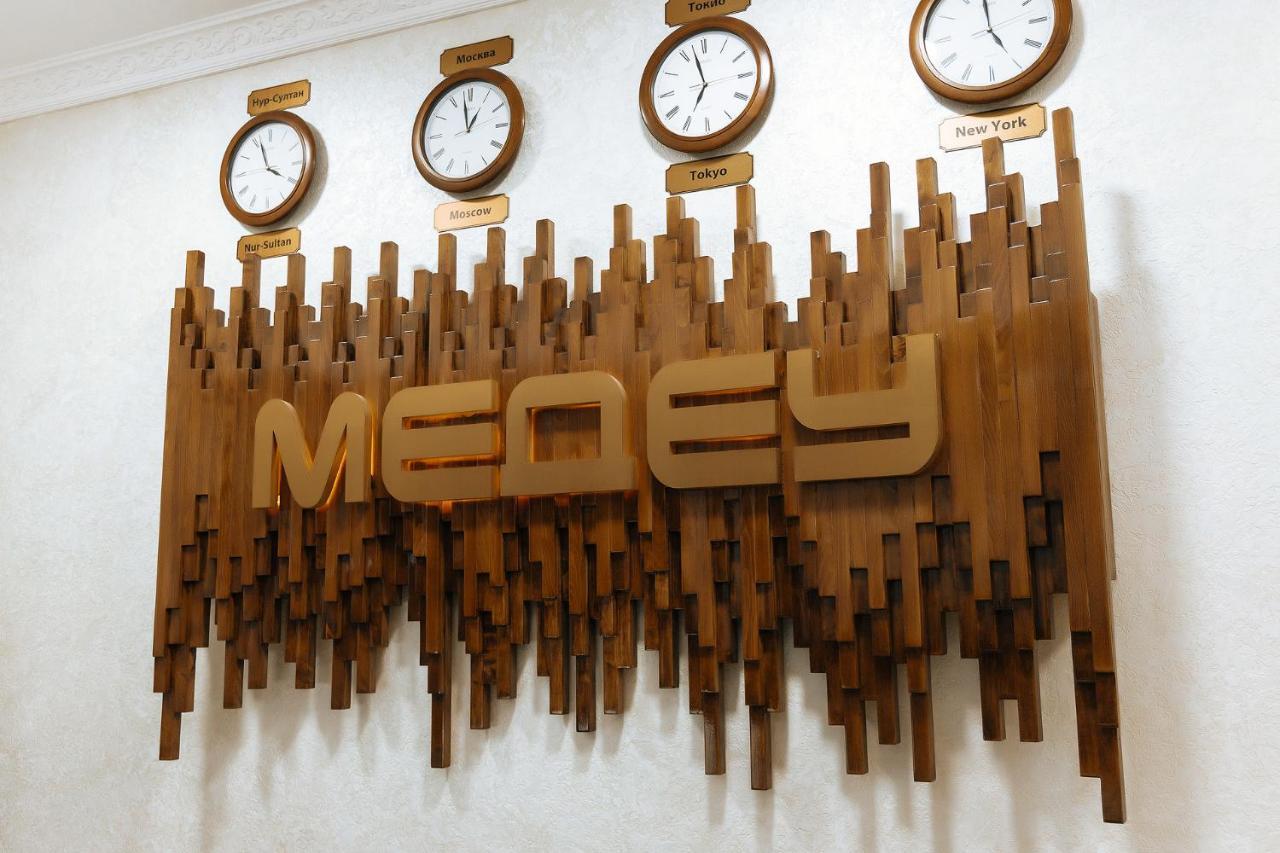 Medeu Hotel Kostanay Exterior foto